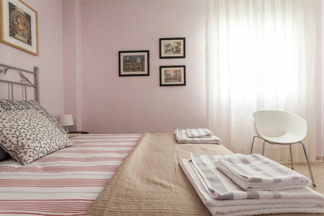 Apartamento Jardin De Santa Paula Sevilha Exterior foto