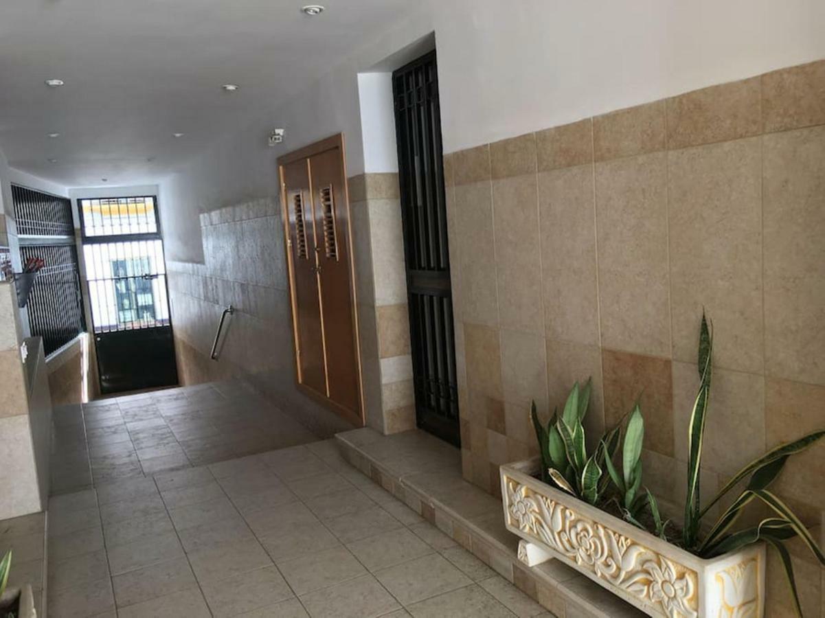 Apartamento Jardin De Santa Paula Sevilha Exterior foto